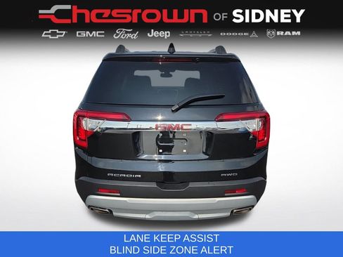Used 2023 GMC Acadia SLT w/ LPO, Floor Liner Package AWD/4WD image 6