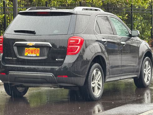 Used 2017 Chevrolet Equinox Premier w/ Enhanced Convenience Package image 4