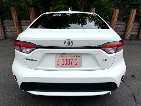 Used 2020 Toyota Corolla LE image 10