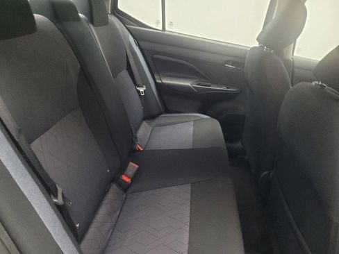 Used 2024 Nissan Versa SV FWD image 19