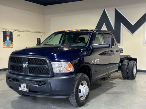 Used 2016 RAM 3500 Tradesman image 1