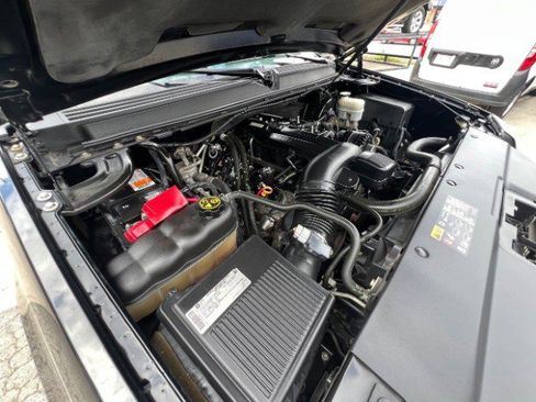 Used 2014 Cadillac Escalade ESV Luxury RWD image 56