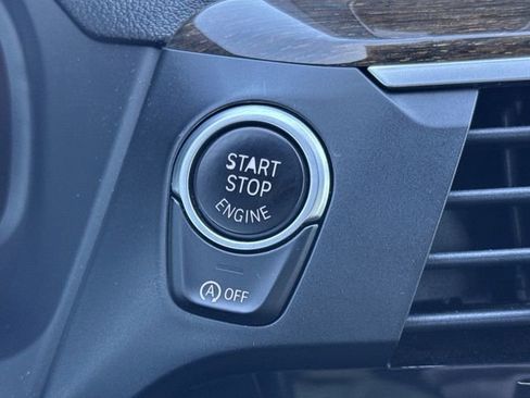 Used 2019 BMW X3 xDrive30i w/ Driving Assistance Package image 19