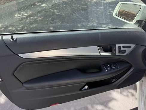Used 2012 Mercedes-Benz C 350 Coupe image 6