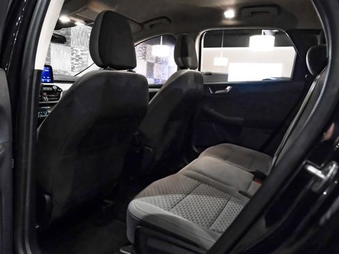 Used 2020 Ford Escape SE AWD/4WD image 36