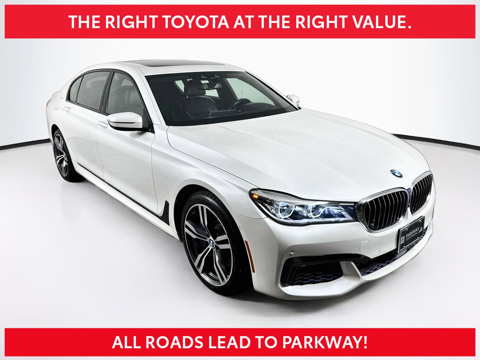 Used 2018 BMW 750i xDrive AWD/4WD image 1