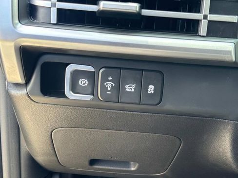 Used 2025 Hyundai Santa Fe SEL FWD image 27
