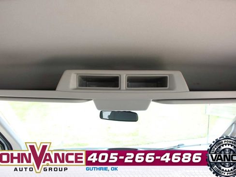 Used 2019 Ford Transit 250 148 Medium Roof RWD image 24