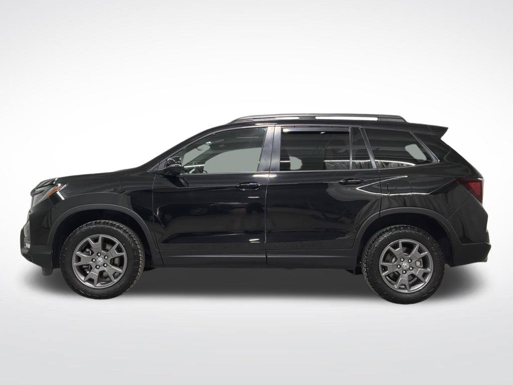 Certified 2024 Honda Passport TrailSport image 31