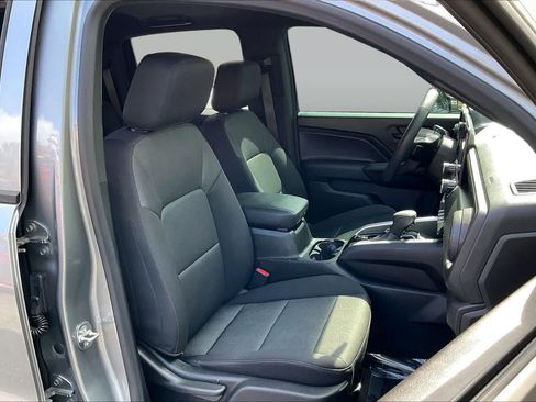 Certified 2024 Chevrolet Colorado Trail Boss w/ Advanced Trailering Package AWD/4WD image 8