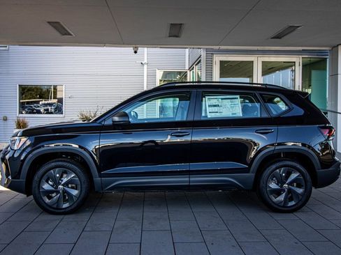 New 2026 Volkswagen Taos S FWD image 11