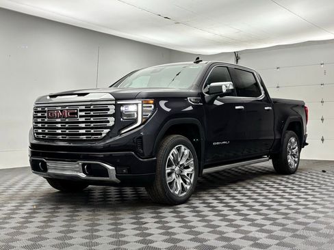 New 2026 GMC Sierra 1500 Denali w/ Denali Reserve Package image 14