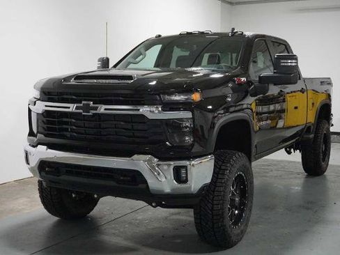 New 2025 Chevrolet Silverado 2500 LT w/ All Star Edition image 5