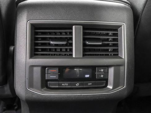 Used 2019 Volkswagen Atlas SE AWD/4WD image 37