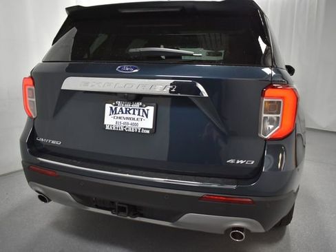 Used 2024 Ford Explorer Limited w/ Limited Technology Package AWD/4WD image 6