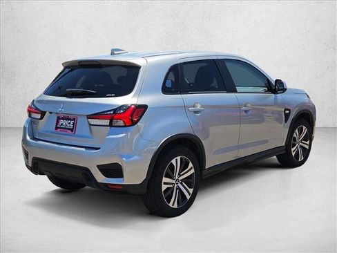 Used 2025 Mitsubishi Outlander Sport AWD image 5