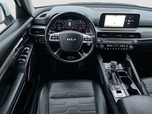 Used 2022 Kia Telluride SX w/ SX Prestige Package image 24