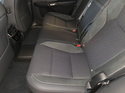 New 2026 Lexus RX 450h AWD image 9