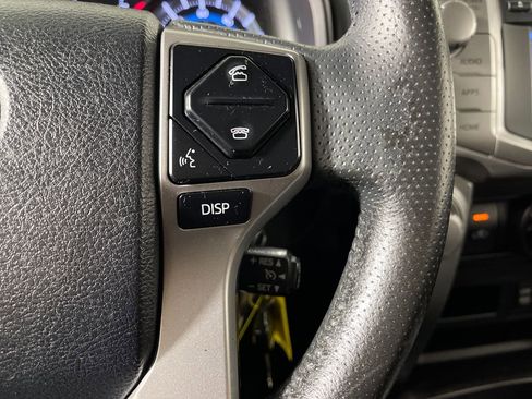 Used 2018 Toyota 4Runner SR5 Premium w/ Convenience Package AWD/4WD image 27