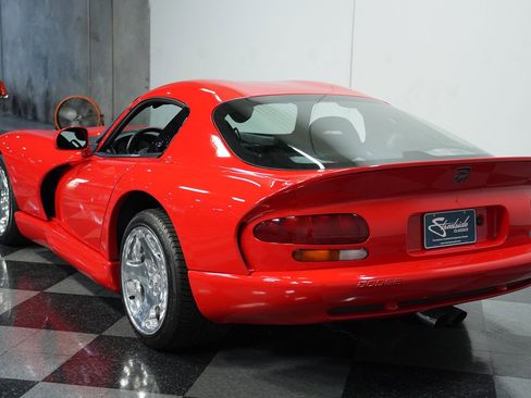 Used 2001 Dodge Viper GTS image 8