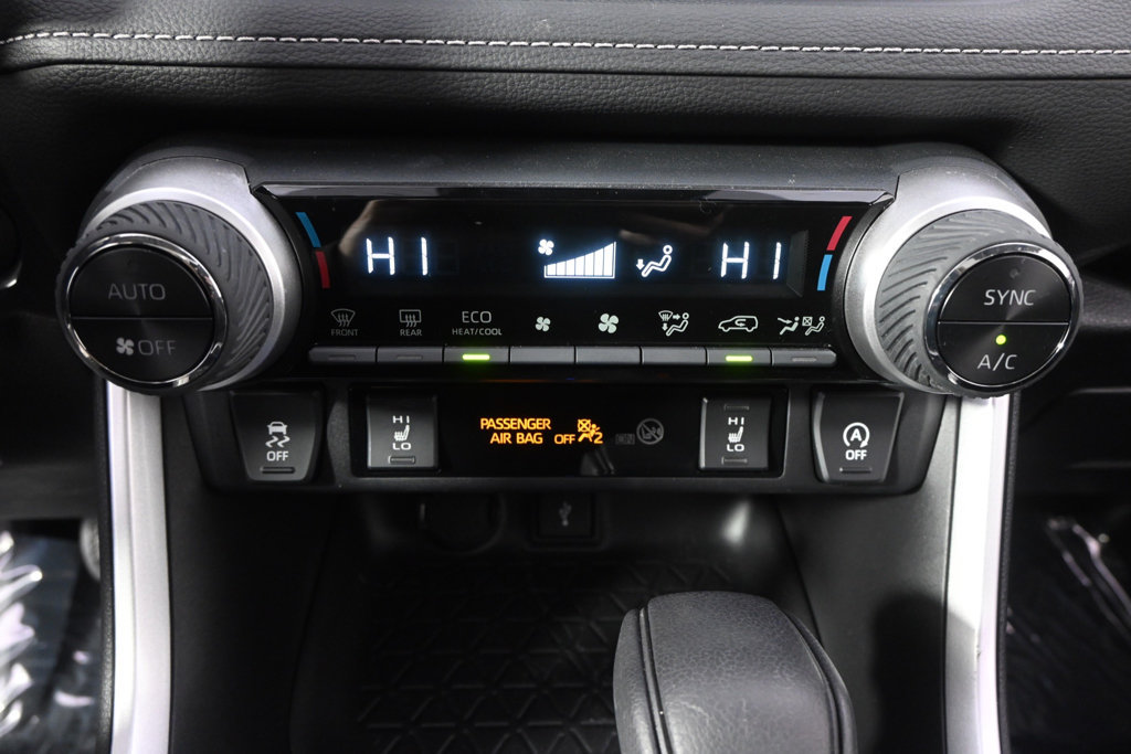 Used 2021 Toyota RAV4 XLE w/ Convenience Package AWD/4WD image 31