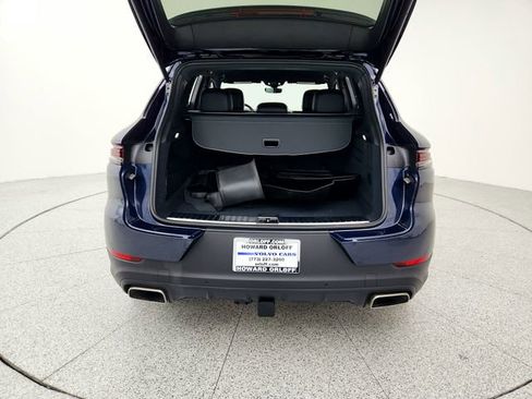 Used 2024 Porsche Cayenne image 15