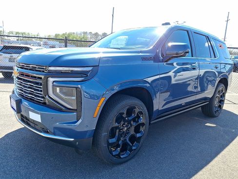 New 2026 Chevrolet Tahoe High Country AWD/4WD image 3