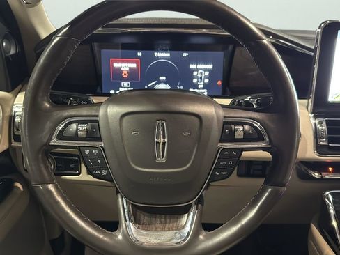 Used 2021 Lincoln Navigator Reserve w/ Luxury Package image 15