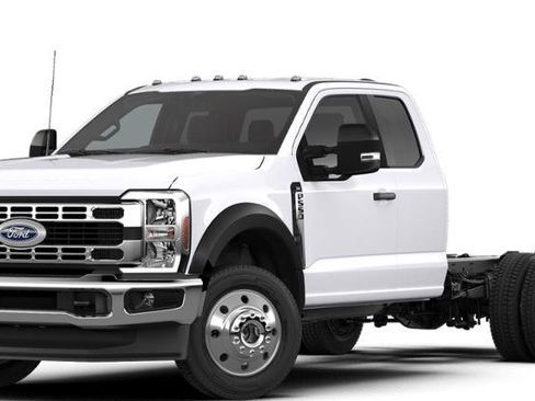 New 2026 Ford F550 4x4 Supercab Super Duty w/ XLT Value Package image 1