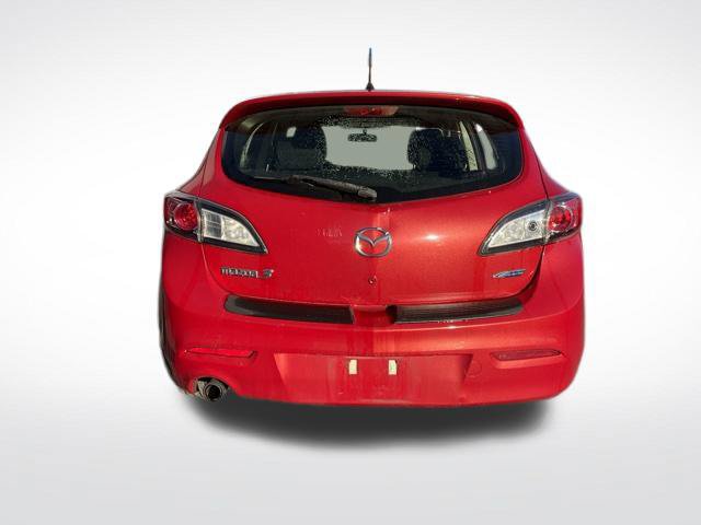 Used 2013 MAZDA MAZDA3 i Touring w/ Preferred Equipment Pkg FWD image 6