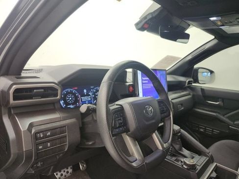 Certified 2025 Toyota Tacoma TRD Sport AWD/4WD image 12