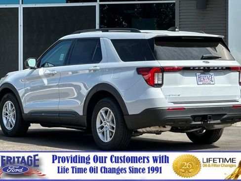 New 2026 Ford Explorer Active RWD image 6