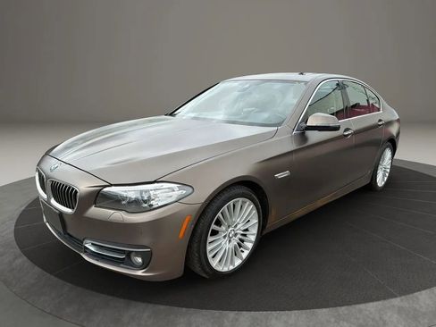 Used 2016 BMW 550i xDrive Sedan AWD/4WD image 1