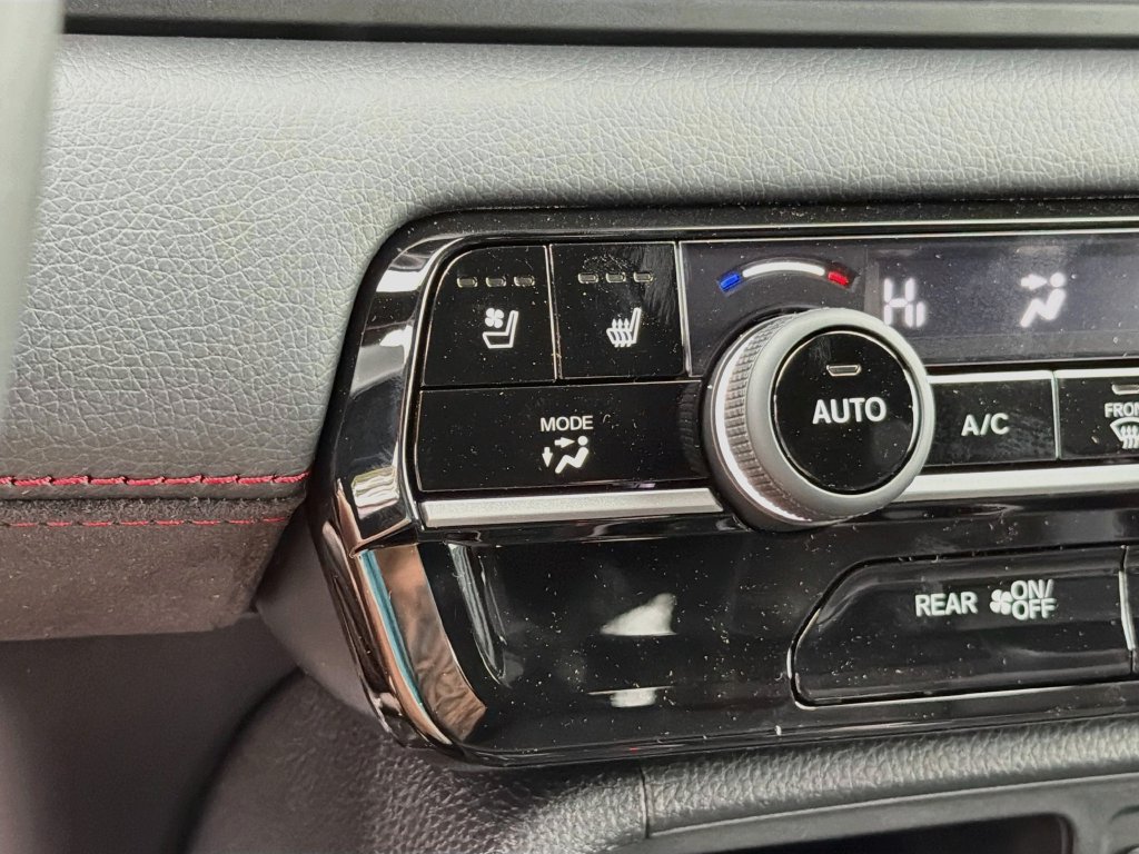 New 2026 Honda Pilot Black Edition image 21