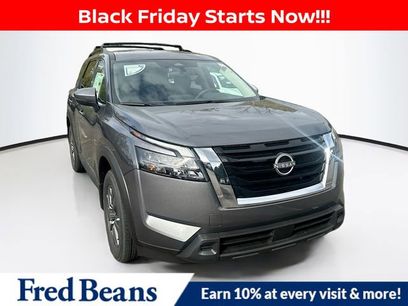 New 2025 Nissan Pathfinder SV