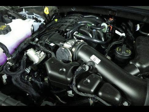 New 2025 Jeep Grand Cherokee L Altitude image 17