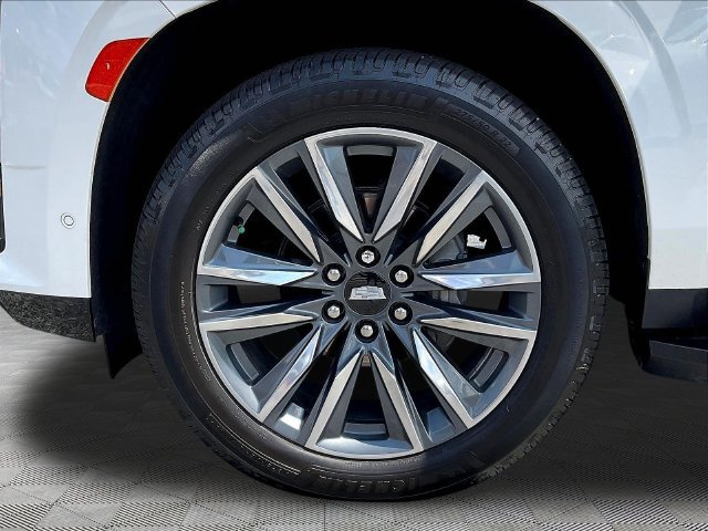 Used 2022 Cadillac Escalade ESV Sport RWD image 37
