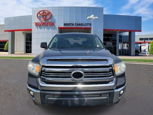 Used 2016 Toyota Tundra SR5 w/ SR5 Upgrade Package image 3