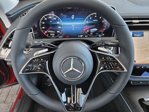 New 2026 Mercedes-Benz E 350 4MATIC Sedan image 22