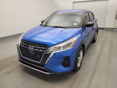 Used 2021 Nissan Kicks S FWD image 15