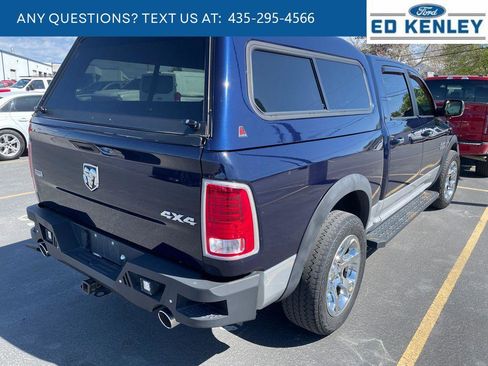 Used 2017 RAM 1500 Laramie w/ Convenience Group AWD/4WD image 4