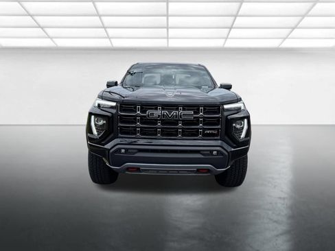 Used 2024 GMC Canyon AT4 AWD/4WD image 11