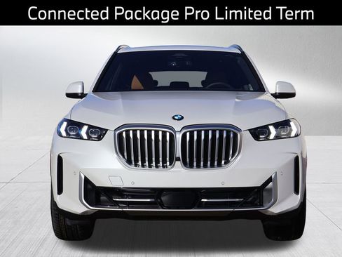 New 2026 BMW X5 xDrive40i w/ Climate Comfort Package image 3