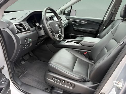 Used 2024 Honda Ridgeline RTL image 9