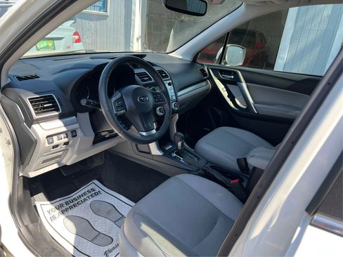 Used 2016 Subaru Forester 2.5i Touring w/ Eyesight & Navigation System AWD/4WD image 11