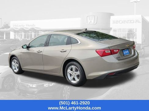 Used 2022 Chevrolet Malibu LS FWD image 3