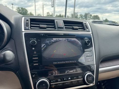 Used 2019 Subaru Outback 2.5i Limited AWD/4WD image 28