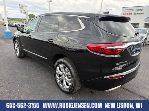 Used 2021 Buick Enclave Avenir w/ Avenir Technology Package AWD/4WD image 3