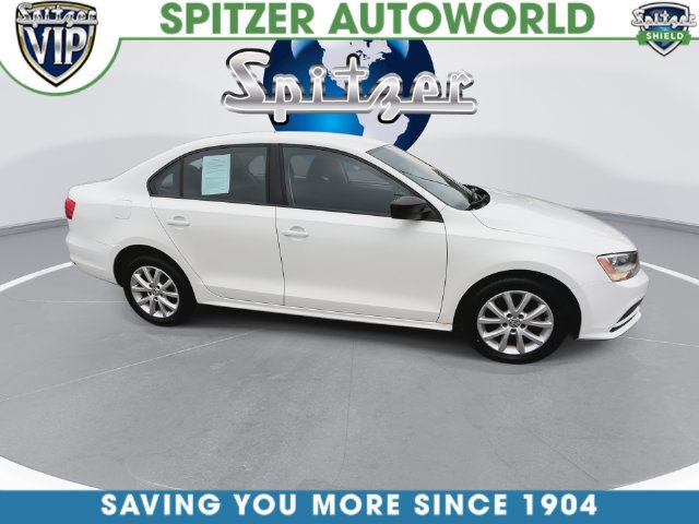 Used 2015 Volkswagen Jetta SE FWD image 16