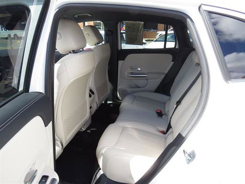 Used 2025 Mercedes-Benz GLA 250 GLA 250 4MATIC image 19